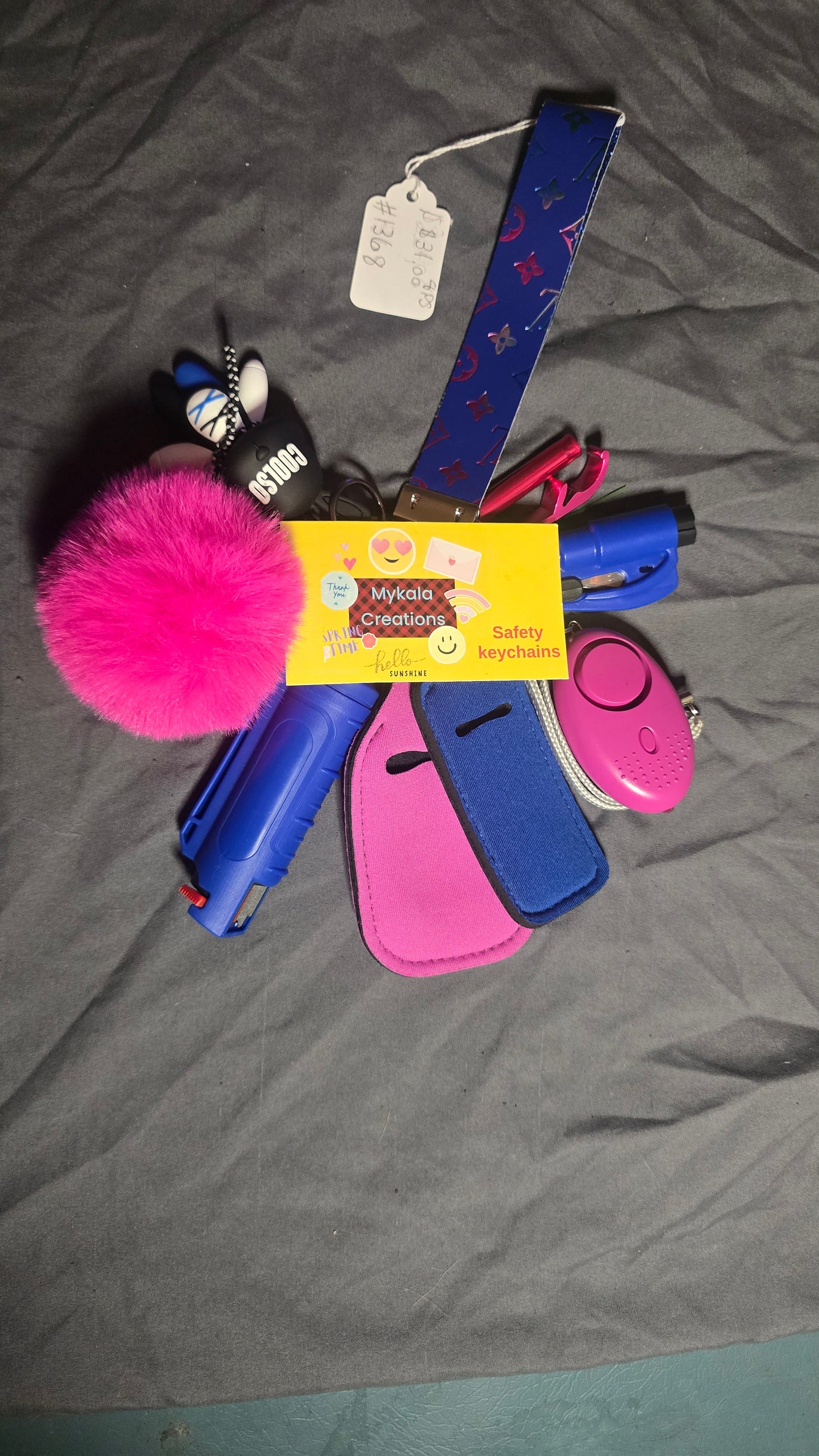 #1368 Holographic  Louis